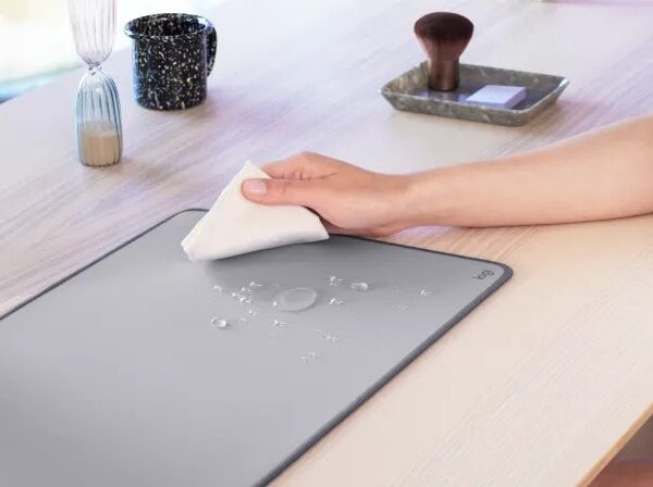 Logitech Desk Mat
