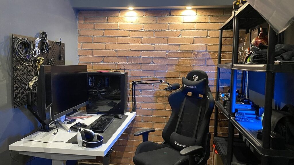 Állítható Asztal - DevonTech