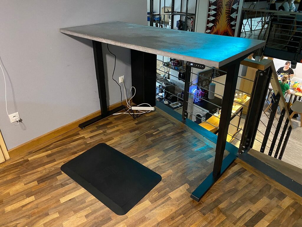 BeActive Állítható Asztal